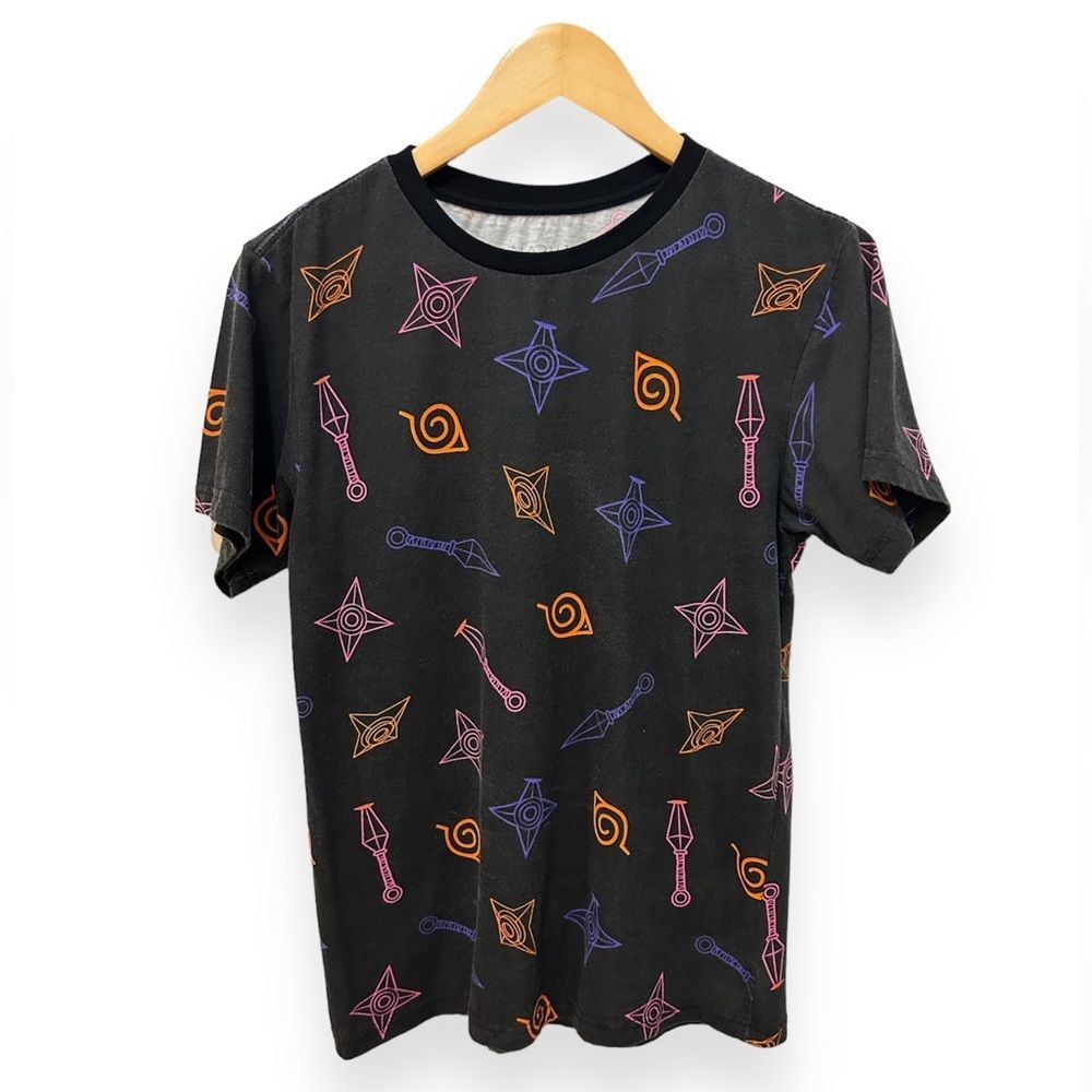 Naruto Small Shippuden Collection Cotton Blend Viz Media Graphic T-Shirt Vintage